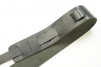 Plain Leather - Ebony & Round Studs